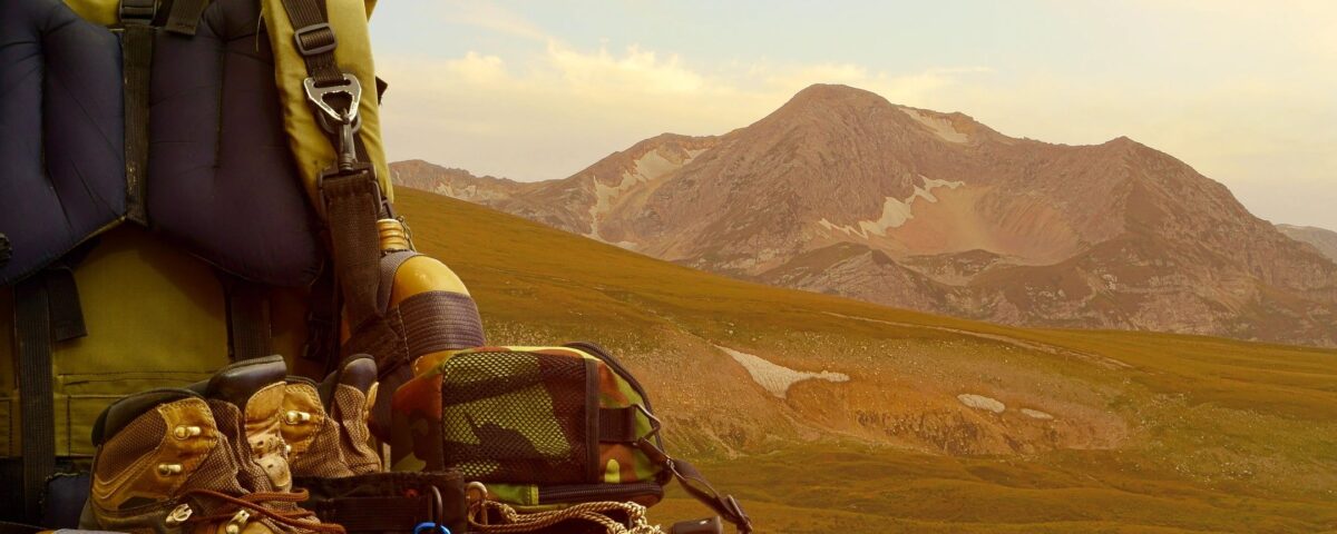 National Hiking Day | BuzAz.Org